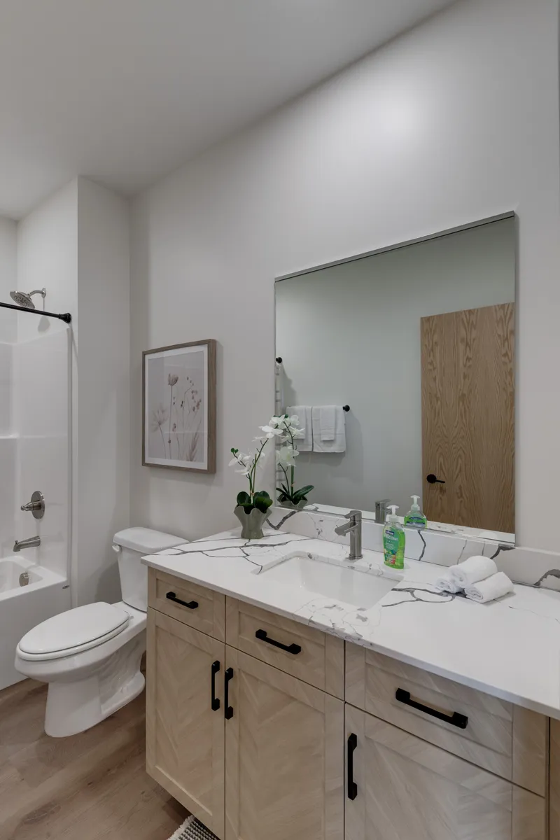 Cornerstone Duplexes — Model, photo 19